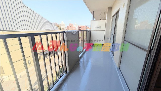 野中町スカイマンションのバルコニー