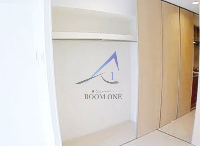 リブリ・ジョリーメゾンの内装