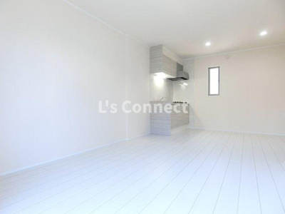 【居間・リビング】 | ロイヤルハイツ六番館 | １０．３帖のＬＤＫ。