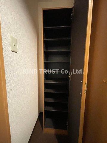 キリンパークサイドの収納|便利な収納スペースです