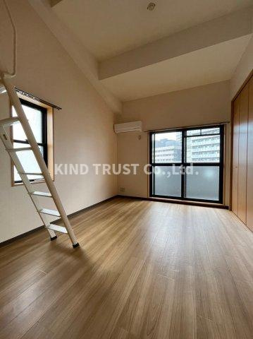 キリンパークサイドの居間・リビング|ゆったりとした居間です