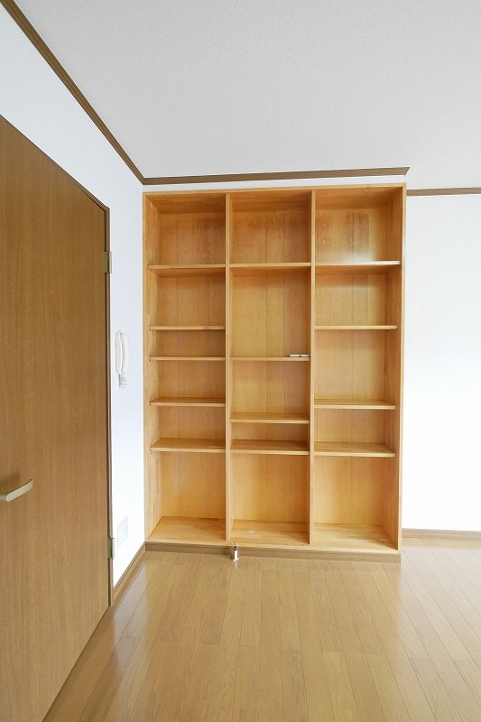 サウザンクロス髙田の収納|サウザンクロス髙田102　