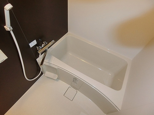 ライオンズマンション古江西の浴室|きれいなお風呂です