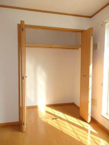 ソレイユ２番館の収納|こまごまとしたものを収納できそうですね