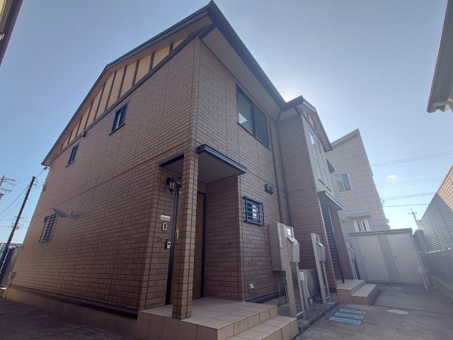 Ｄ－ｒｏｏｍサンヒルズ　Ａの外観