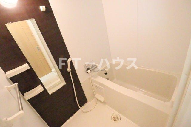 アゼリアの浴室|浴室