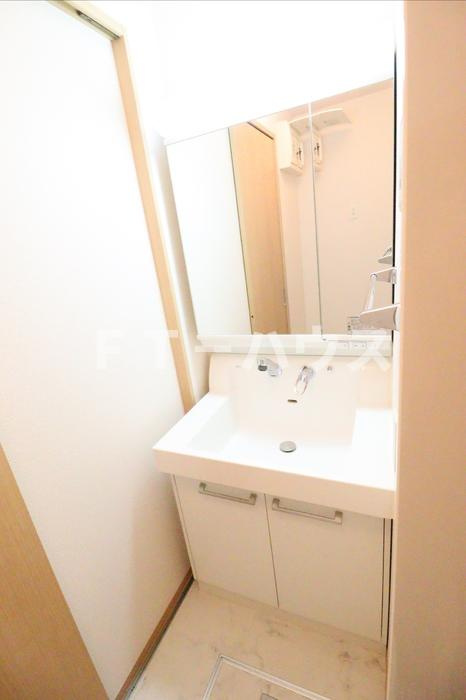 アゼリアの独立洗面台|洗髪洗面化粧台