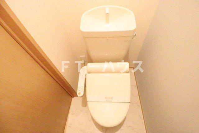 アゼリアのトイレ|温水洗浄暖房便座