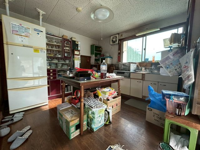 成田市芝　中古戸建のキッチン
