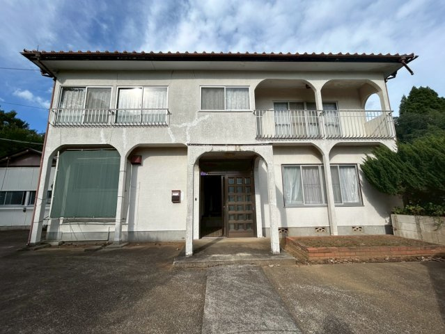 成田市芝　中古戸建の外観