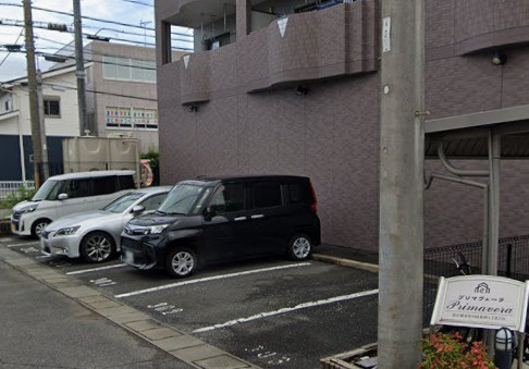 プリマヴェーラ　名古屋市賃貸　仲介手数料無料の駐車場