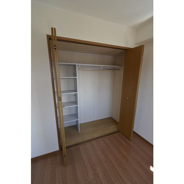 プリマヴェーラ　名古屋市賃貸　仲介手数料無料の収納