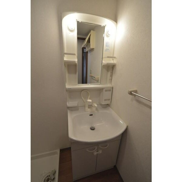 プリマヴェーラ　名古屋市賃貸　仲介手数料無料の洗面所