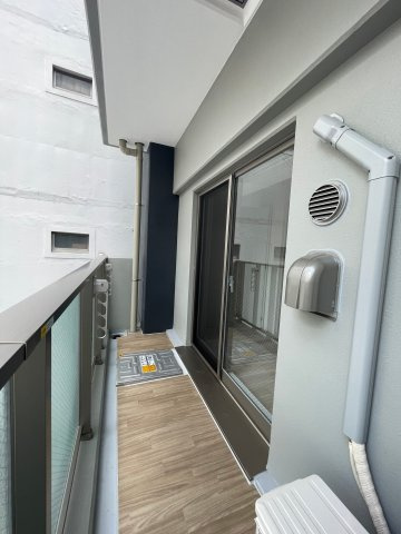 エスリードレジデンス上前津フロント　名古屋市賃貸　仲介手数料無料のバルコニー