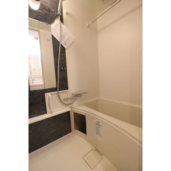 エスリードレジデンス上前津フロント　名古屋市賃貸　仲介手数料無料の浴室