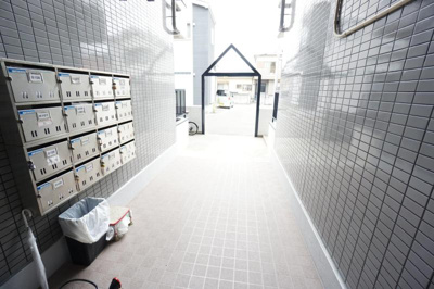 【ロビー】 | クローバーMオザキB棟