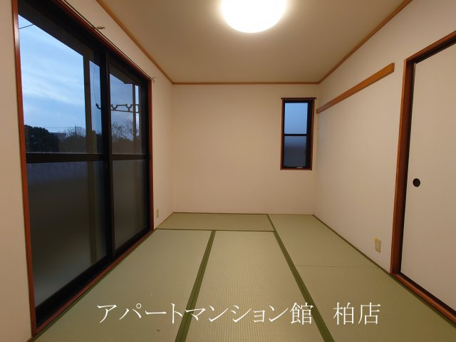 サングレース吉野の和室