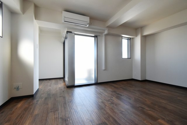 Victoire久寿川の居間・リビング