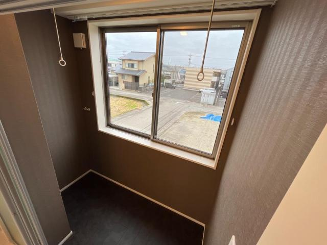 高岡市蓮花寺新築アパートの内装|室内（イメージ）