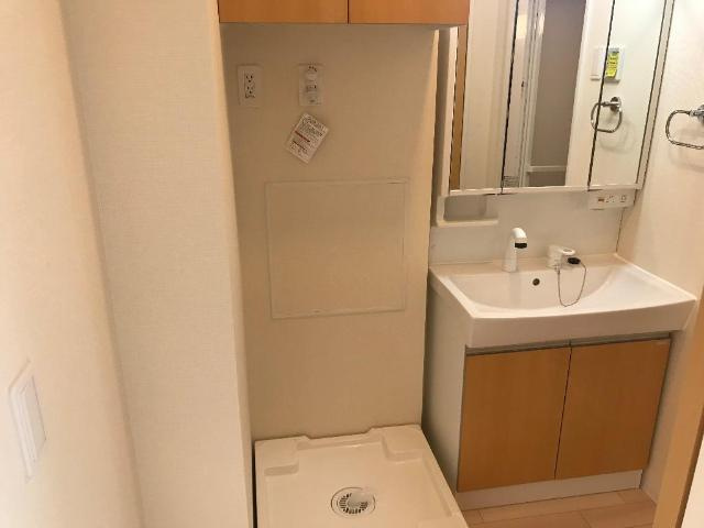 高岡市蓮花寺新築アパートの洗面所|洗面（イメージ）