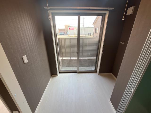 高岡市東下関新築アパートのその他|サンルーム（イメージ）