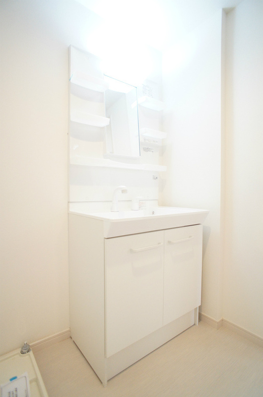 リブリ・フォレスト鎌倉の洗面所