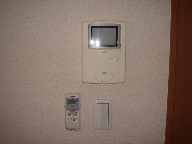 ヒーリングカーサＡの内装|カメラ付インターホン