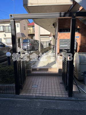 【エントランス】 | シャトル聖つつじヶ丘
