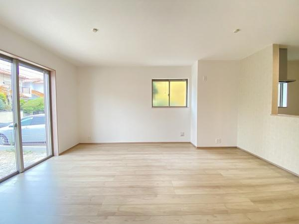 【居間・リビング】 | 明石市大蔵谷奥　新築戸建1号棟