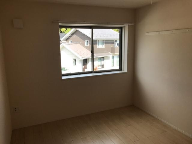 ブライトの寝室|寝室