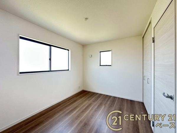 リーブルガーデン上牧 １号棟 ／新築一戸建の内観：施工例|■フチなし＆トルネード洗浄でお掃除も楽らく！ウォシュレット付きです！■