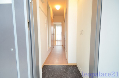 【玄関】 | レオパレスヴェルデ古曽部 | ※写真と現物が異なる場合は現物を優先いたします。