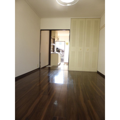 【居間・リビング】 | パティオ新森 | 洋室