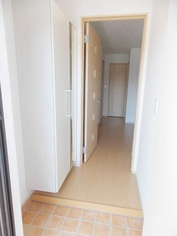 サラブレッド　Ⅲの玄関