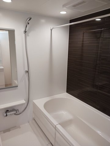 メゾン　フィーロの浴室