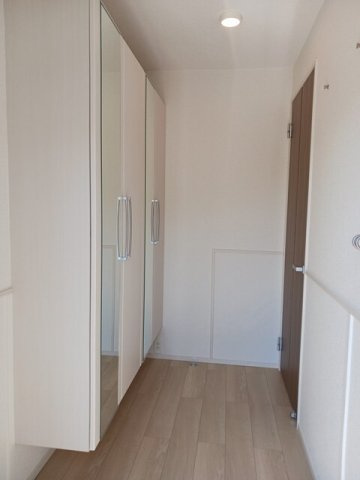 メゾン　フィーロの玄関