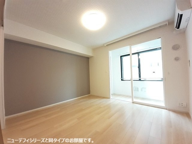 ＢＩＺ　Ａの居間・リビング