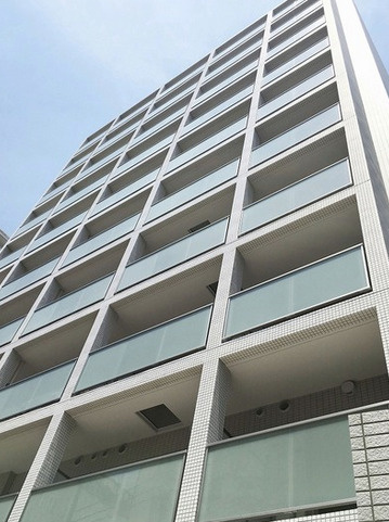 Innocent Doyamaの外観