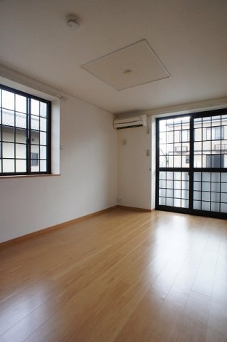 プランドールⅠの居間・リビング