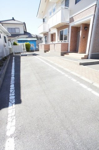 ブリージーハウスの駐車場