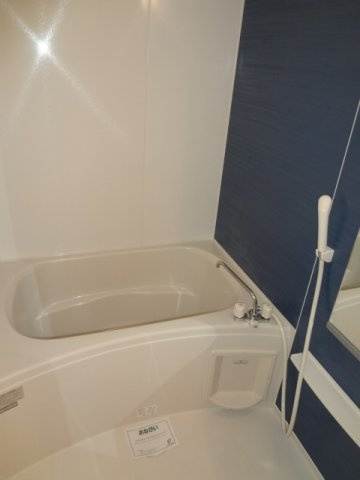 ラブリーＡの浴室