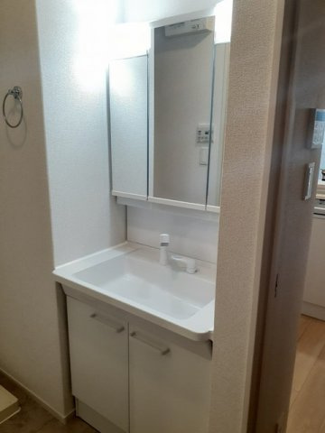 コンフィアンサ　トレスの洗面所