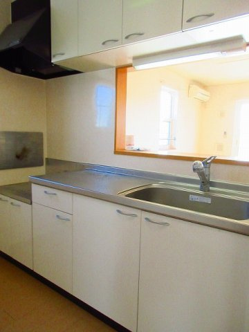 ア－バンヒルズＢのキッチン