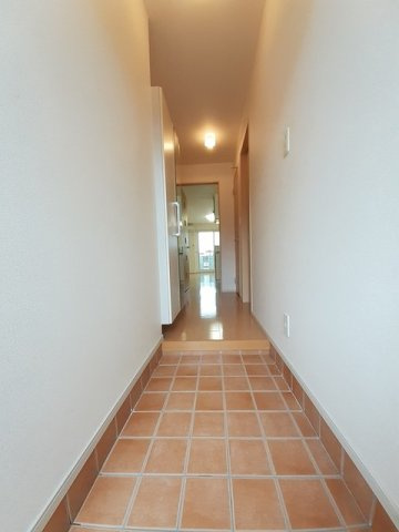 リバー　サイド　レジデンスの玄関