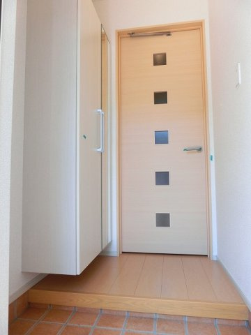 ＹＲ　ビサイドの玄関