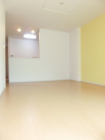 ＹＲ　ビサイドの居間・リビング