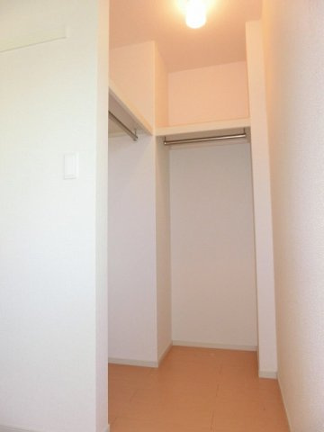 ＹＲ　ビサイドの収納