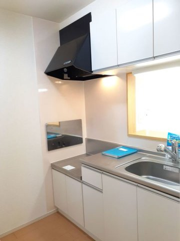 フィオーレツカサⅢ　Ａ棟のキッチン