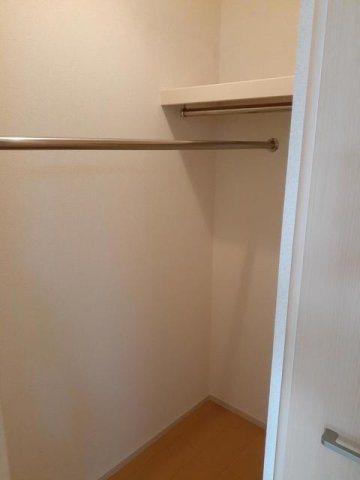 フィオーレツカサⅢ　Ａ棟の収納