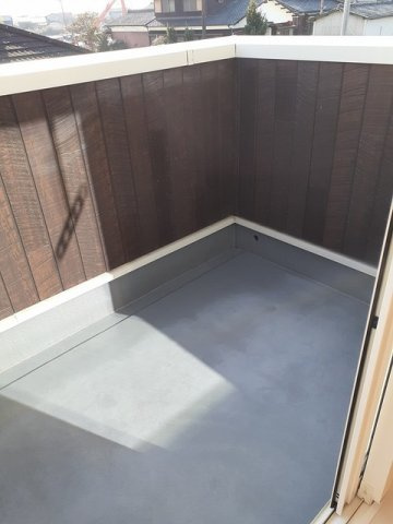 ニューライズ和Ｃのバルコニー